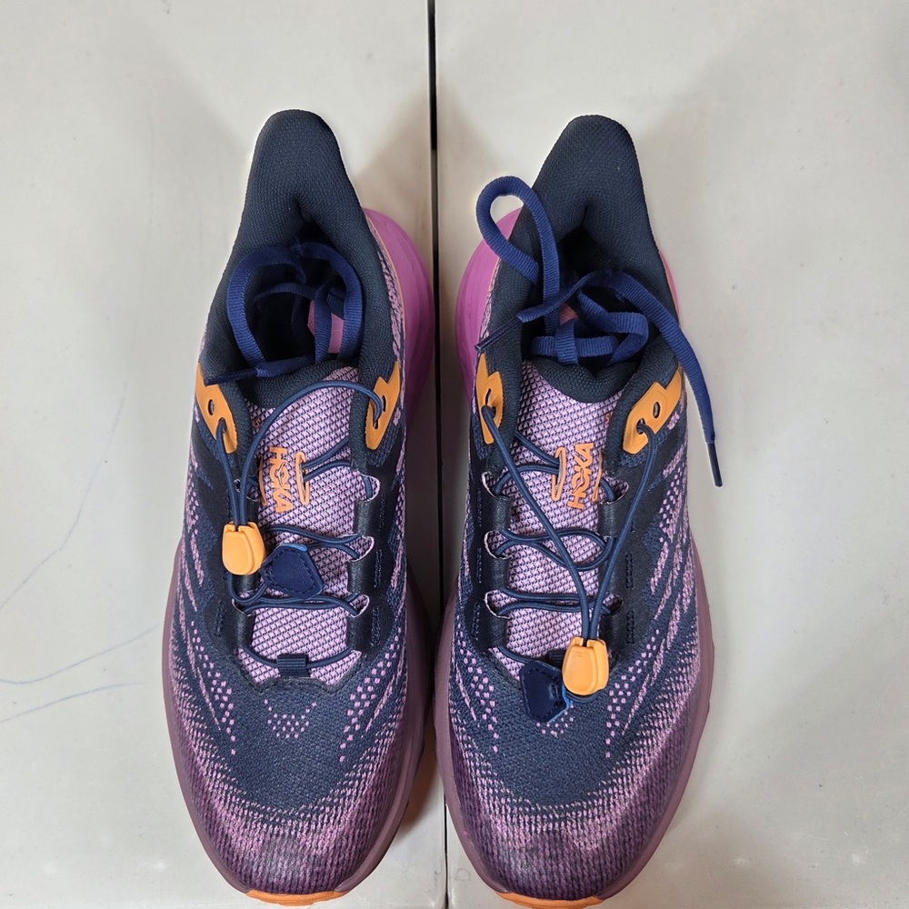 NEW HOKA Speedgoat 5 Youth Girl Sneakers Size 5 (PU6300) - Picture 7 of 15